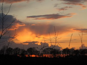 zonsondergang in Over de Dijk